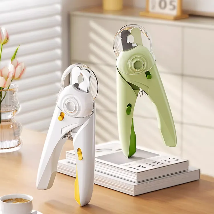 猫指甲剪猫咪专用剪狗狗宠物刀钳兔子小狗带灯剪刀神器小型犬用品