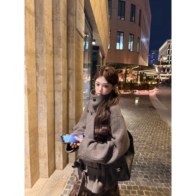 复古灰绿色翻领双门襟短款毛呢大衣外套女秋冬季时尚百搭洋气上衣
