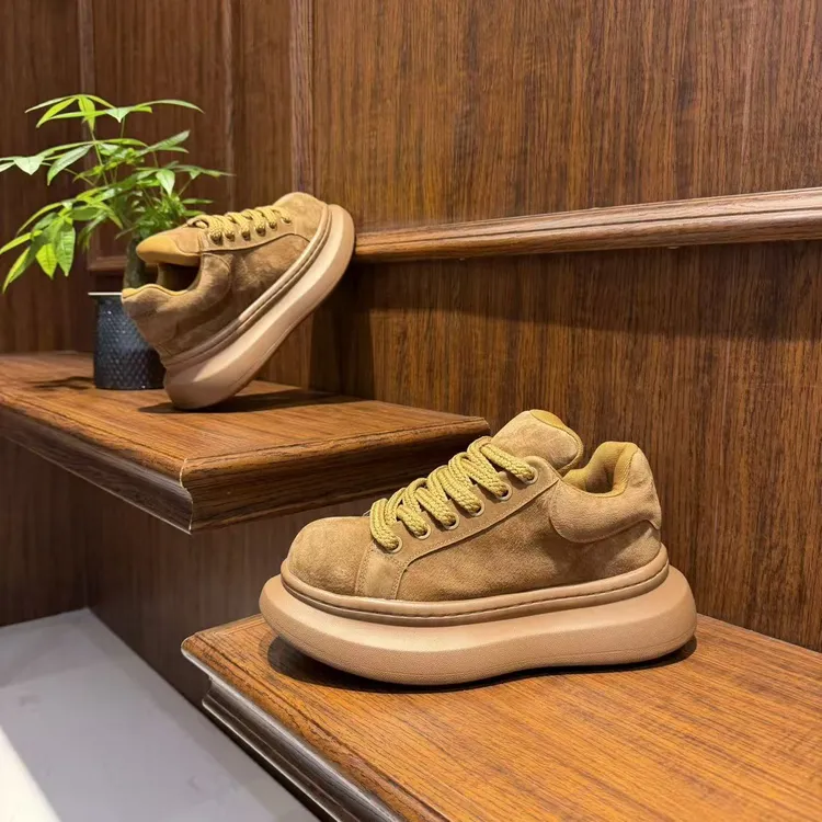 2025秋冬新款男厚款时尚休闲鞋增高系带鞋子保暖百搭低帮高帮厚底