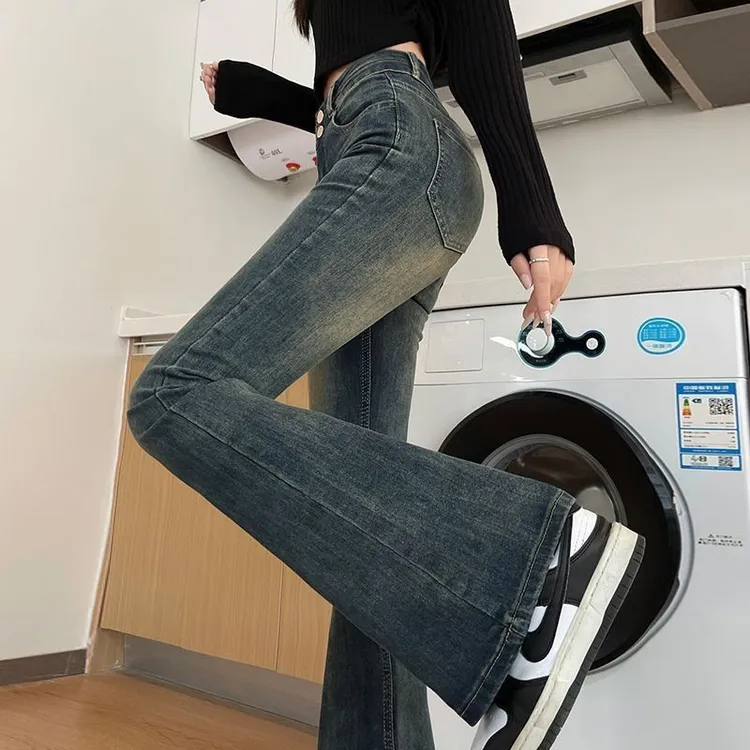 水泥灰复古微喇叭牛仔裤女2025春夏新款高腰百搭显瘦小个子喇叭裤