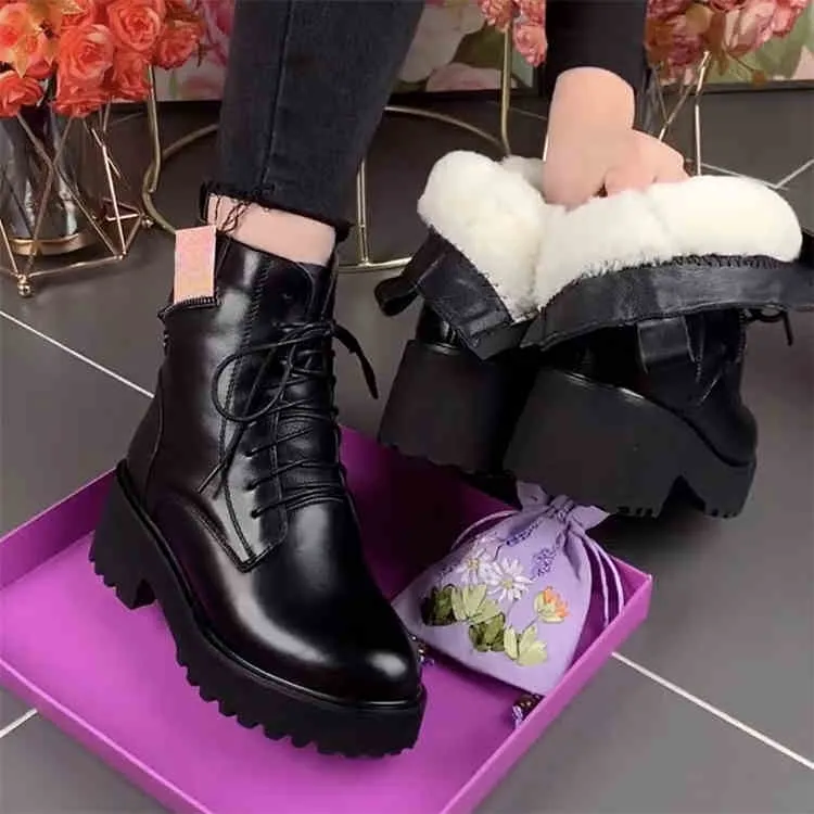 软皮绒毛雪地靴女2025新款粗跟棉靴冬季厚底加绒加厚皮毛一体棉鞋