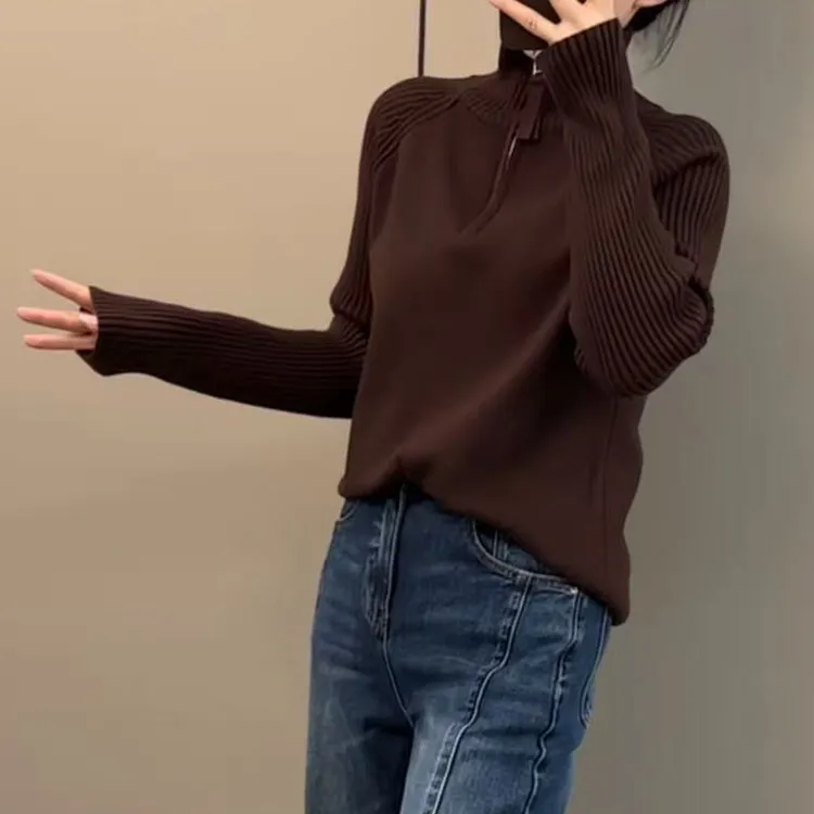 今年流行穿搭2025秋冬新款温柔风半拉链半高领毛针织衫休闲风上衣