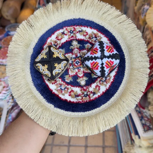 可放于车前面的毯子