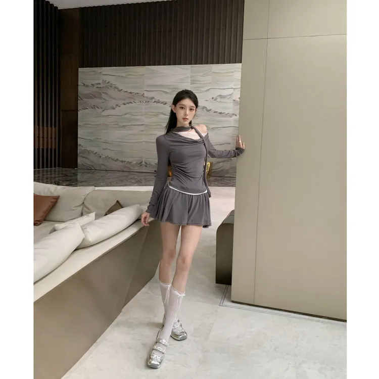 2025秋季新款时尚蕾丝拼接打底衫斜肩针织上衣配显瘦半身裙两件套