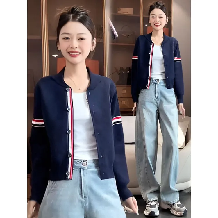 设计感时尚双袖撞色条纹针织衫女2025秋冬气质休闲高级感外套上衣