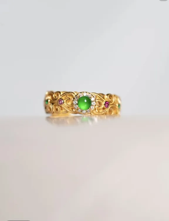 爆款S925银镶嵌天然高冰阳绿蛋面翡翠戒指