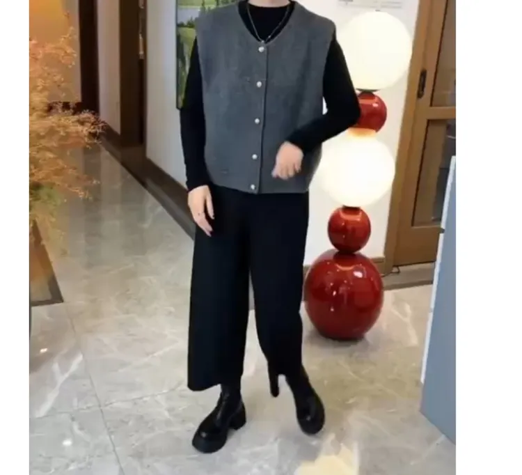 时尚潮流百搭精品女装zsx16836