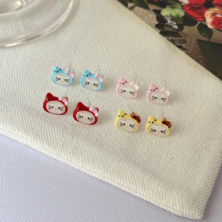 非金属树脂耳饰 超萌甜美卡通戴帽KT猫塑料针可爱insf风耳钉简约