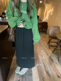 【YOU】显瘦一绝 秋冬款松紧腰日常超百搭后开叉直筒半身裙  81713
