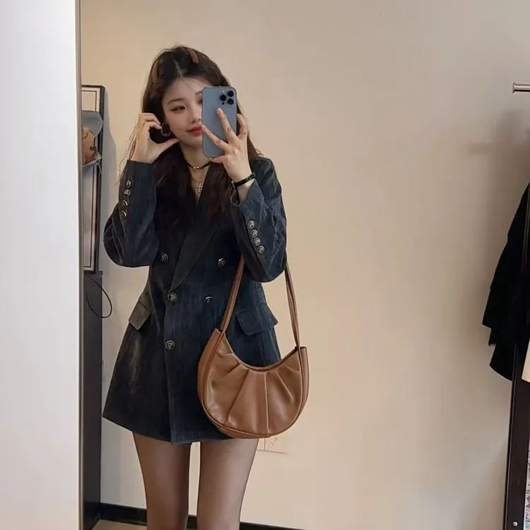 雪尼尔西装外套女士秋冬新款修身气质高级感收腰西服（2507）