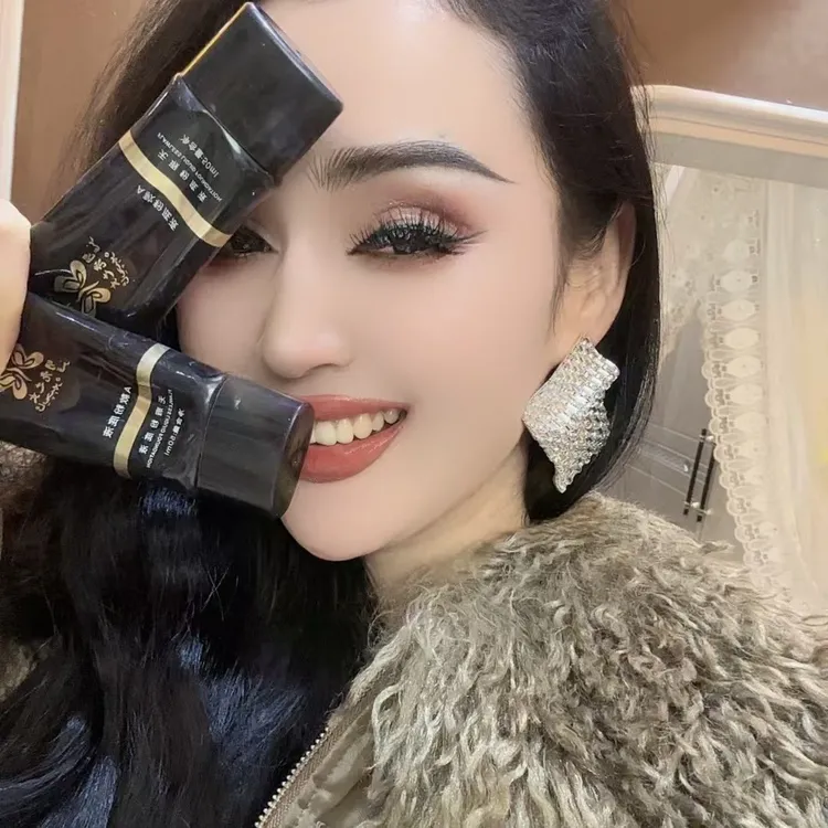 ayqihra kiz 粉底液 新疆包邮 阿克苏发货 水润保湿遮瑕