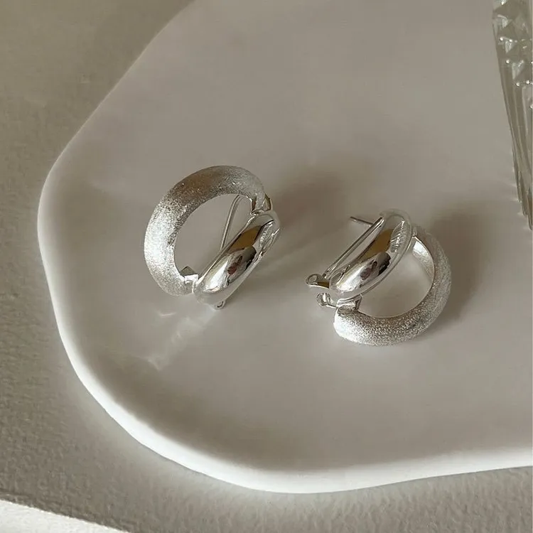 925银耳饰 潮派S925纯银重工双层磨砂耳扣高级感女轻奢拉丝弧耳环