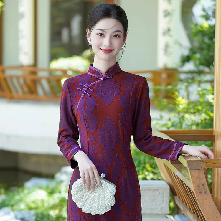 绝美新中式旗袍2025新款秋季日常可穿上海妈妈国风绿色改良连衣裙