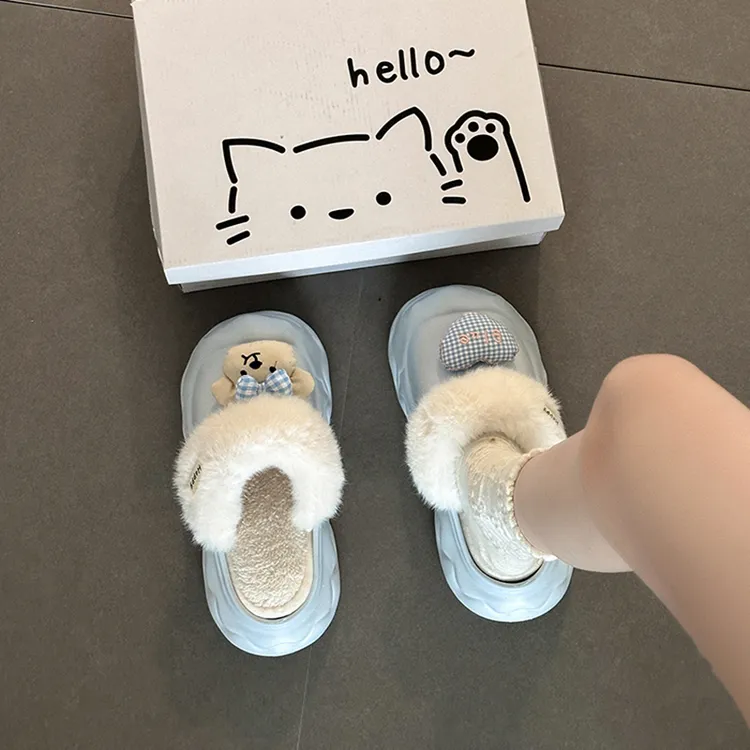 时尚云朵感可爱卡通爱心小熊包头拖鞋女2025冬季新款外穿棉拖鞋子
