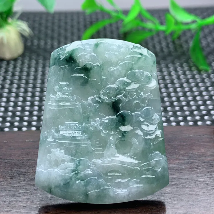 缅甸天然翡翠A货冰润飘花山水牌吊坠挂坠项坠精雕仿古雕刻巧雕