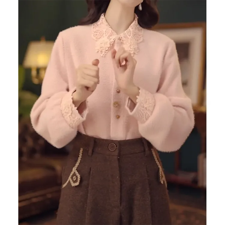 巨好看粉色甜美翻领衬衫女2025冬季新款休闲百搭内搭外穿厚款上衣