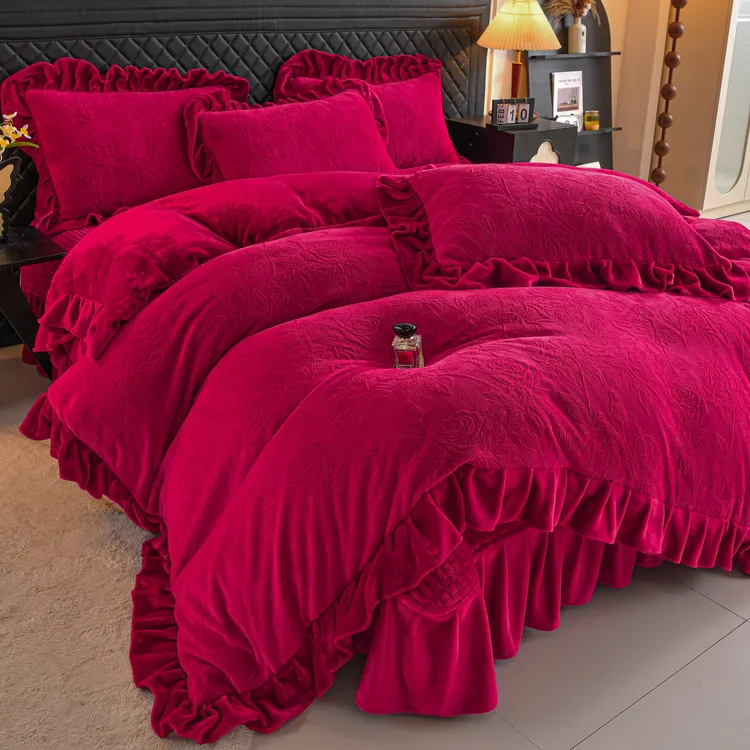 冬季床品绒套件雕花夹棉保暖床裙四件套欧式床盖牛奶绒床上用品