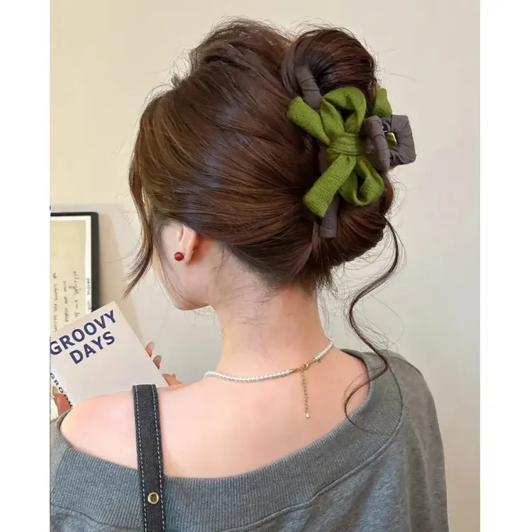 森系抹茶绿蝴蝶结抓夹女秋冬高级感大号鲨鱼夹2025新款后脑勺头饰