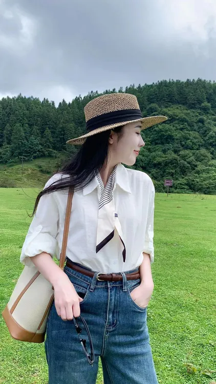 2025秋季新款温柔系韩剧穿搭配一整套高级感衬衫百搭牛仔裤套装