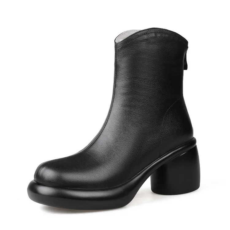 全头层牛皮靴子黑色半筒靴欧美风圆头短靴冬时装后拉链高跟短靴女