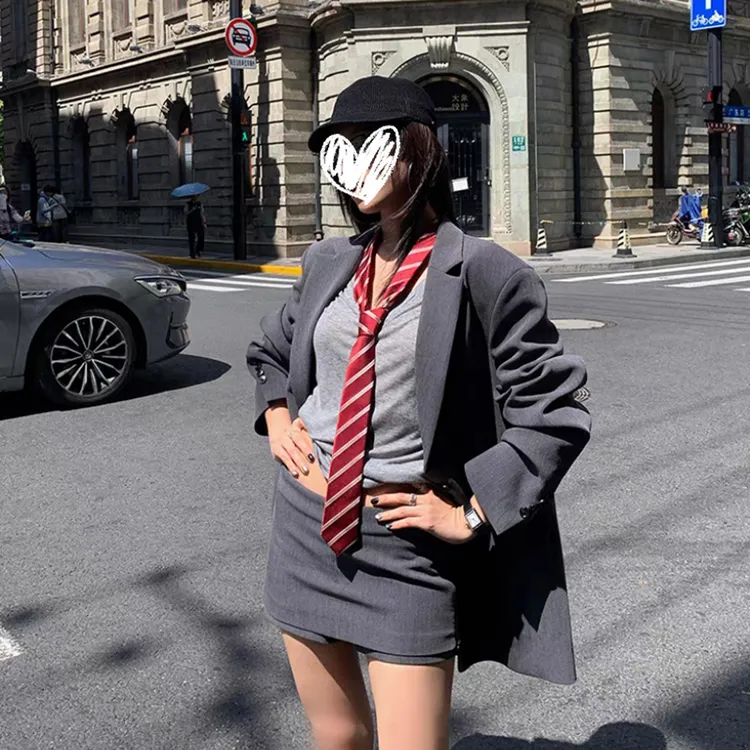 【小李专属】“权力套装”oversize宽松版西服条纹领带/短裙裤/灰色上衣套装