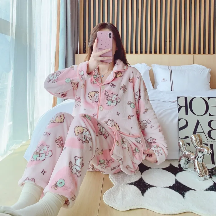 花边冬季加绒加厚新款法兰绒女款睡衣大码套装舒适印花保暖家居服