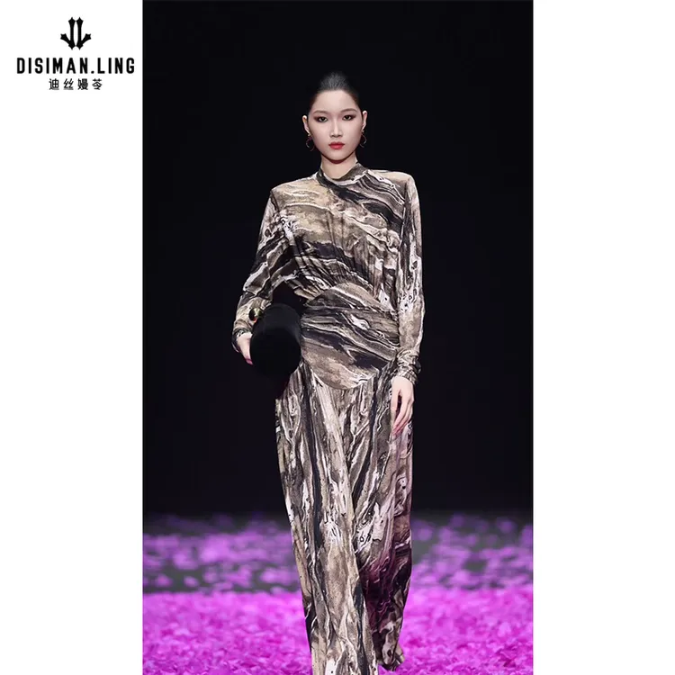 迪丝嫚苓花色连衣裙碎花气质时尚休闲百搭女士原创设计小众优雅感