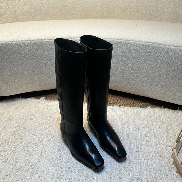 欧货真皮女鞋2025秋季新款时尚百搭方头高筒靴显瘦时装靴骑士靴潮