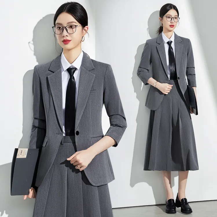 灰色西装套装女2025新款春秋高级感职业装大学生面试正装西服外套