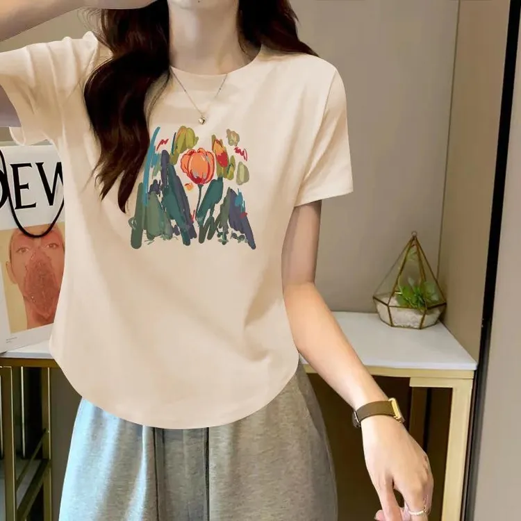 设计感圆弧下摆修身显瘦短袖T恤女学生夏季洋气减龄正肩印花上衣