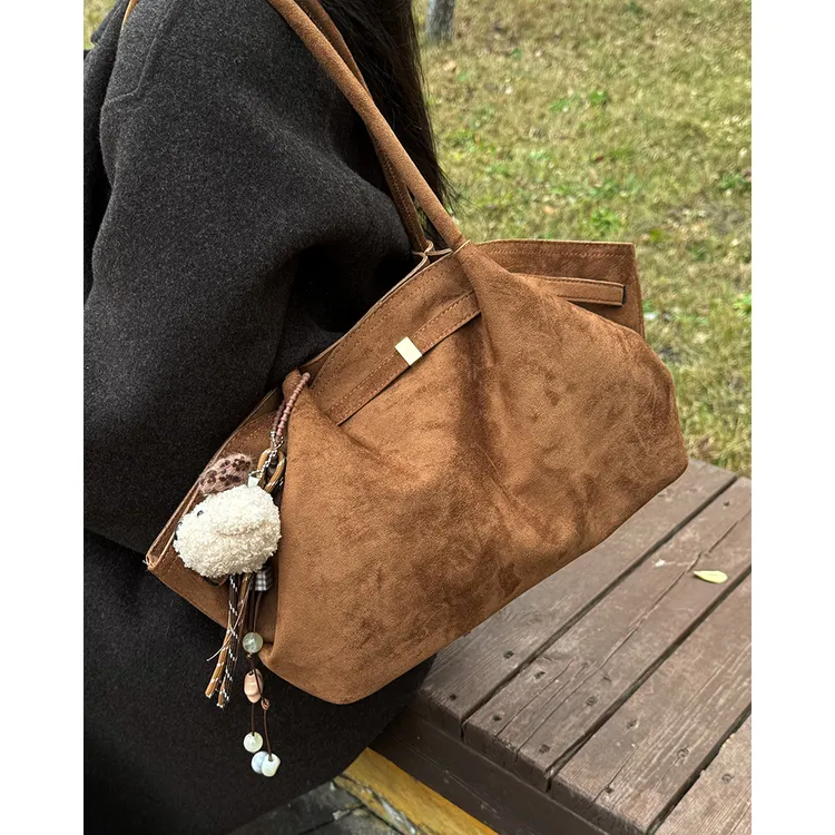 托特包包女2025新款复古通勤包大容量时尚百搭腋下包小众单肩包