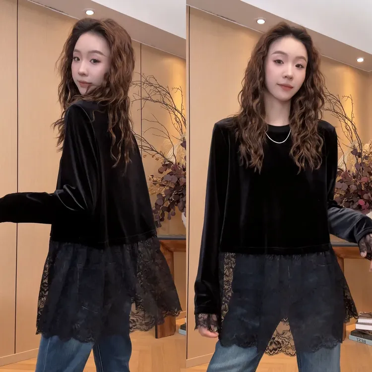 小静静一会【丝绒拼蕾丝上衣】2025冬季新款拼接圆领上衣 2512C9357