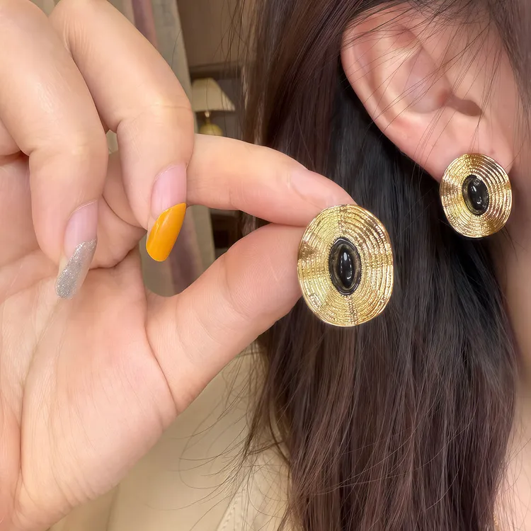 铜合金耳饰 金属风几何椭圆耳钉女气质欧美高级感耳环耳饰