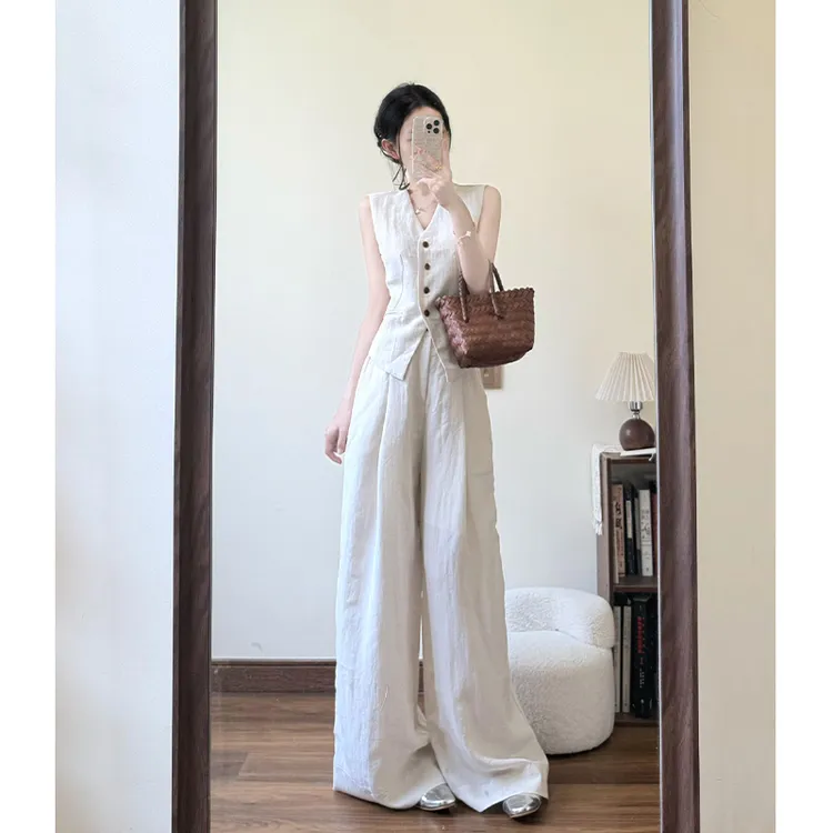 2025夏季新款女法式高级感修身V领无袖马甲气质高腰显瘦阔腿长裤