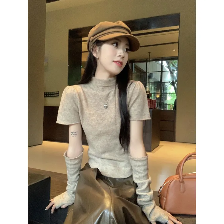 新款半高领针织衫女秋冬季修身显瘦小众断袖薄款毛衣甜辣短款上衣