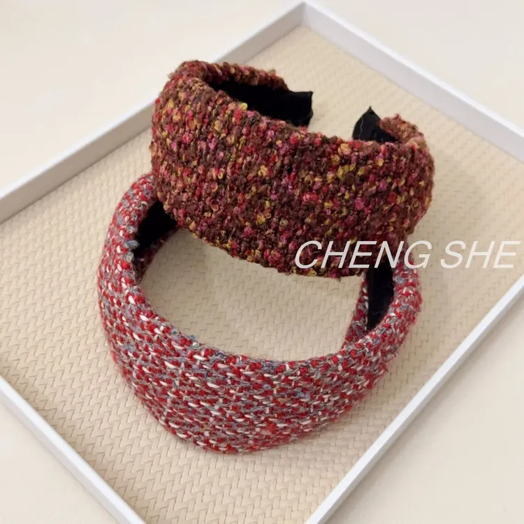 法式小香风粗毛呢宽边发箍女高级感外出百搭发饰压发头箍2025新款