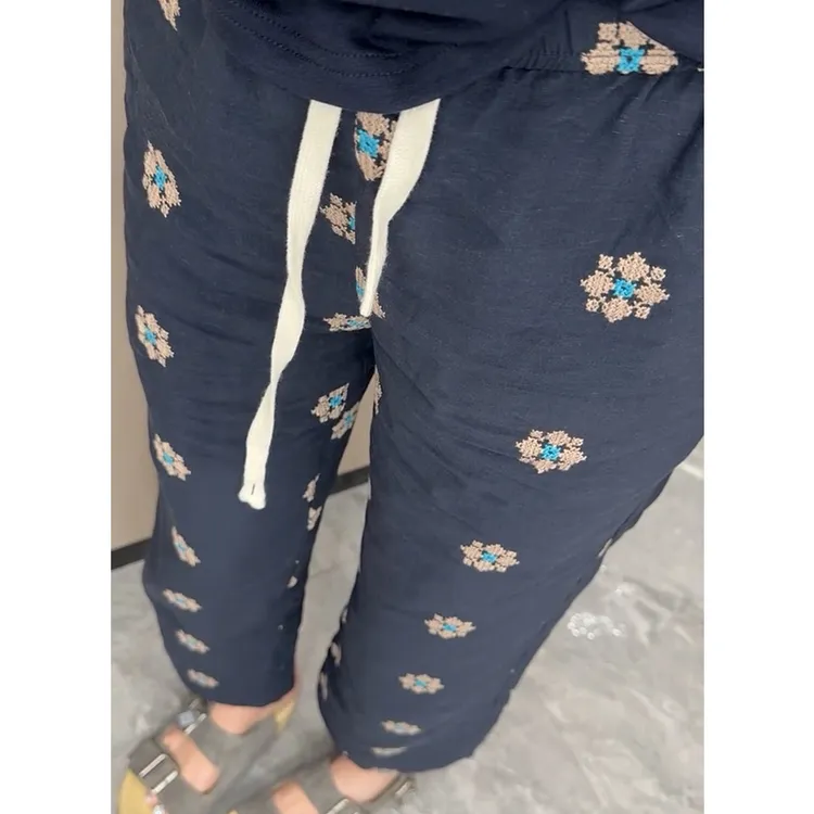 大码女装刺绣直筒休闲裤夏季薄款胖mm高腰宽松显瘦百搭九分阔腿裤