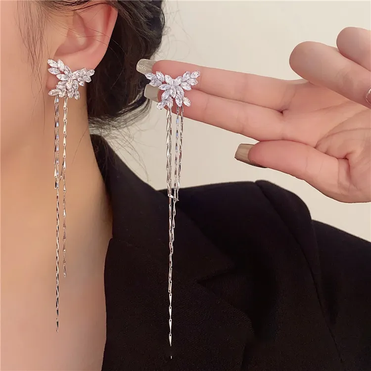 合金锆石耳饰  蝴蝶耳钉女长款流苏百搭耳饰奢小众高级感
