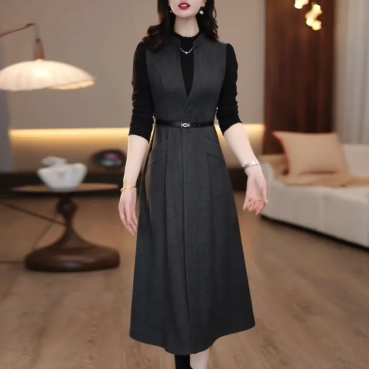 8229#高端气质假两件连衣裙女秋冬新款2025时尚百搭裙子