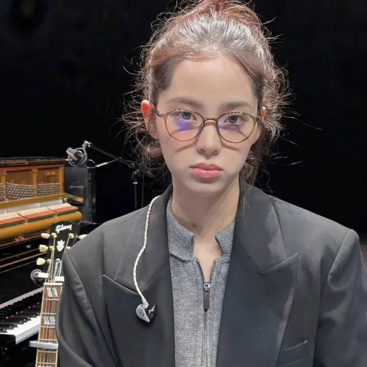 仅7克·超轻冷茶色素颜小圆框眼镜女款近视可配度数小脸镜架方圆脸