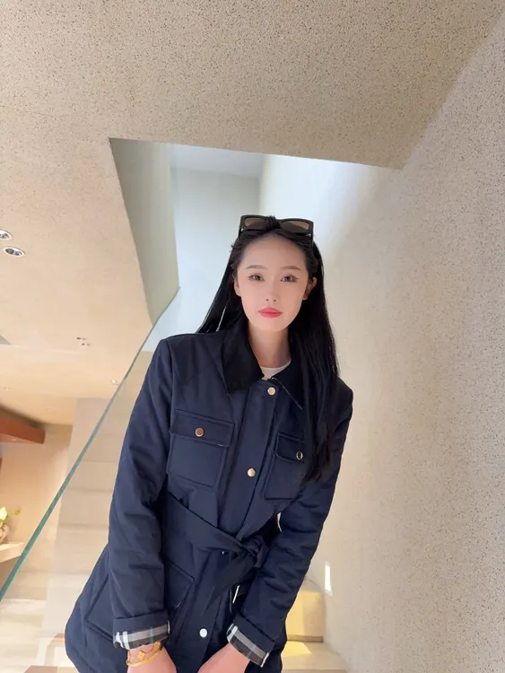 萱易展-“费尔午逅”羊驼毛棉服外套格纹腰带款显瘦棉服-WT100503