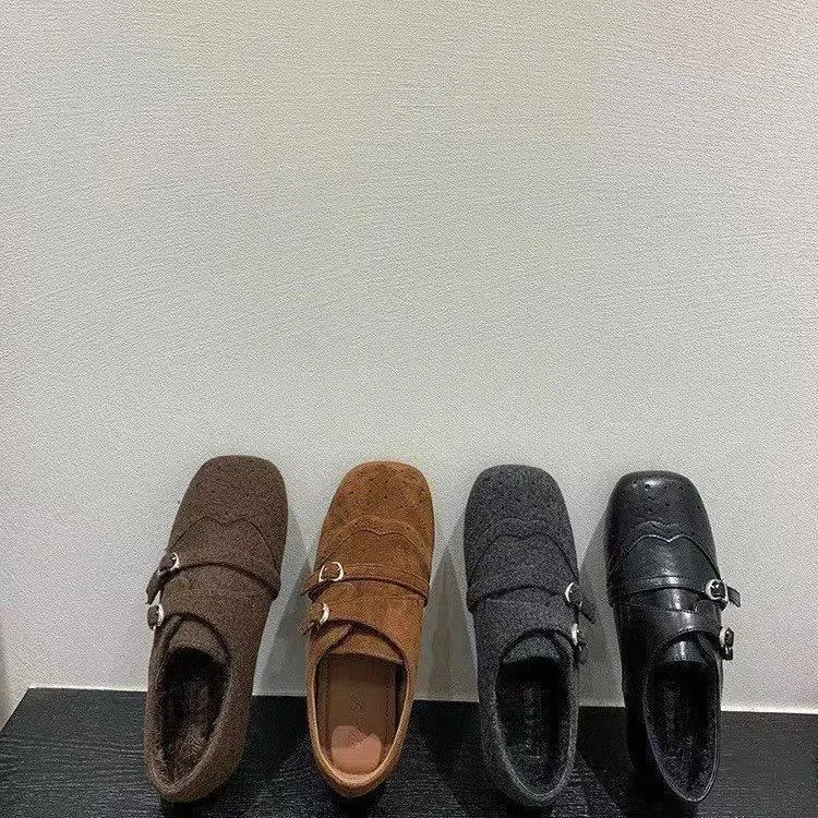 内增高4cm复古雕花方头乐福鞋女鞋秋冬新款英伦风单鞋黑色小皮鞋