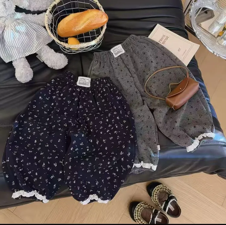 儿童韩版春秋长裤休闲风女休闲裤休闲裤黑色印花满印时尚百搭