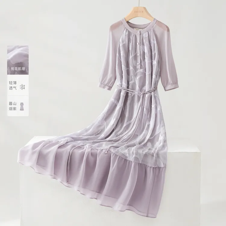 IHIMI/海谧2025年夏款简约洋气肌理拼接收腰中长款连衣裙L4A012