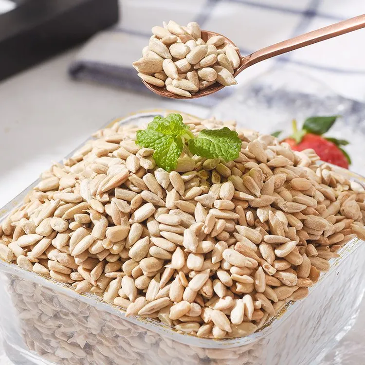 新鲜新货原味熟葵花籽仁真空包装可作烘焙冰粉材料的零食瓜子仁