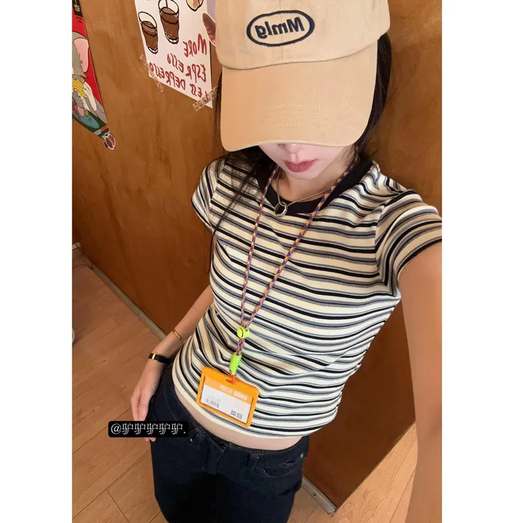 女款特超露脐单穿洋气正肩短袖恤女打底新款今年流行爆款上衣