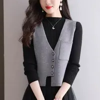 开衫针织毛线马甲女背心2025秋冬新款时尚坎肩叠穿短款毛衣马夹