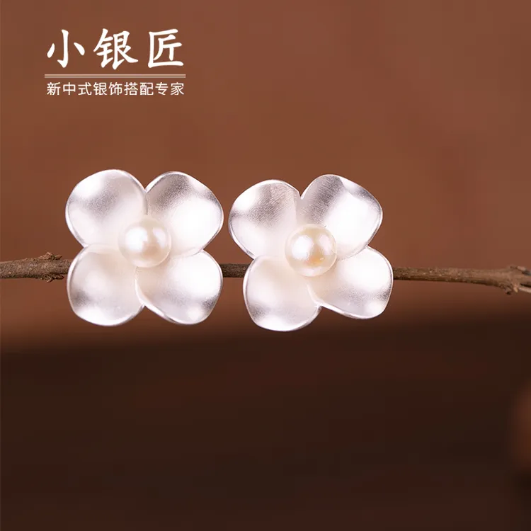 小银匠925银珍珠耳钉花朵气质时尚复古耳饰送妈妈简约礼物清新