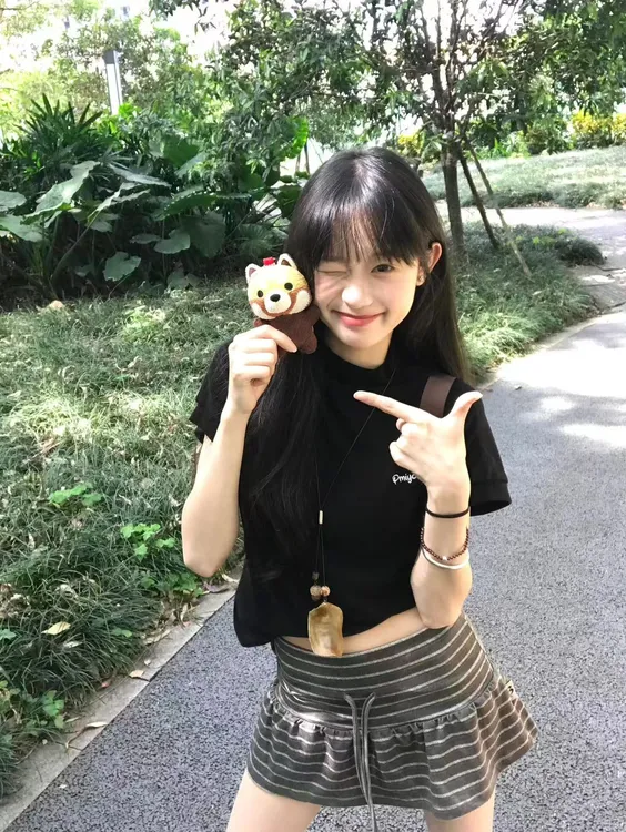 2025春夏新款夏季2025新款半高领小飞袖短袖T恤抽绳条纹半身裙