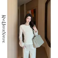  KUN【花想绒】丰盈感十足 立体剪花拼睫毛蕾丝优雅收腰宫廷袖上衣